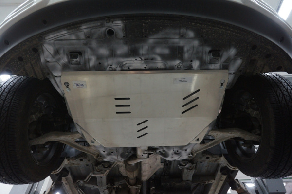 Фото Алюминиевая защита картера и КПП Nissan Teana (2013 по наст.)