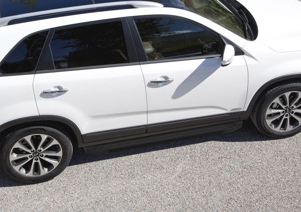 Фото Пороги алюминиевые Rival "Black" для Kia Sorento 2012-