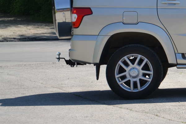 фото Фаркоп под съемное квадратное крепление UAZ Patriot 2014-