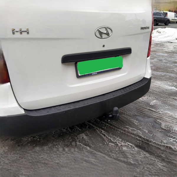 фото Фаркоп Imiola для Hyundai H-1 II /Grand Starex I (2007-2021)
