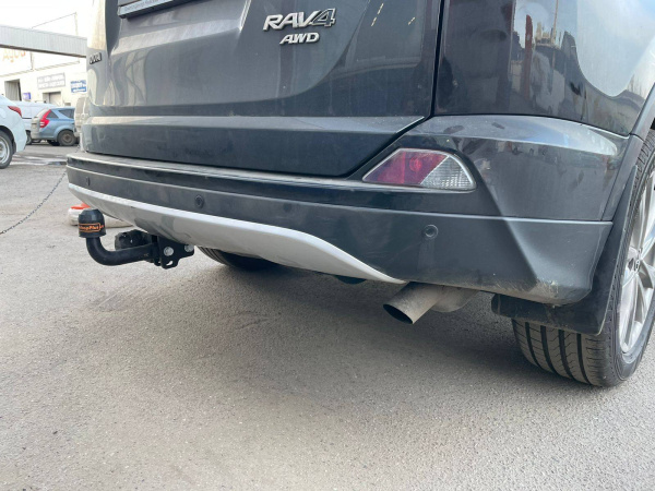 фото Фаркоп BERG для Toyota RAV4 «XA40» IV «рестайлинг» (2013-2019)