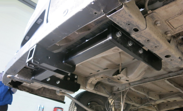 Фаркоп BERG «быстросъемный под квадрат» для Ford Transit VIII «фургон»  (2014-)