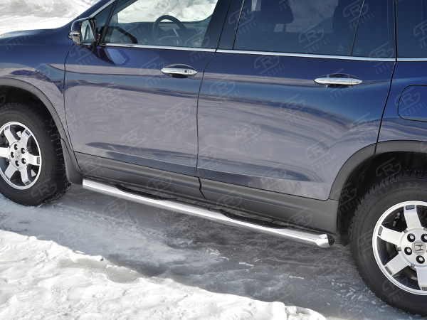 Фото Пороги труба d76 с накладкой (вариант 1) HONDA PILOT 2016-