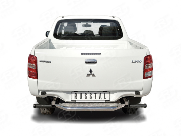 Фото Защита заднего бампера Ф63 с листом (лист алюм, проф. нерж)(вариант 1) MITSUBISHI L200 2015-