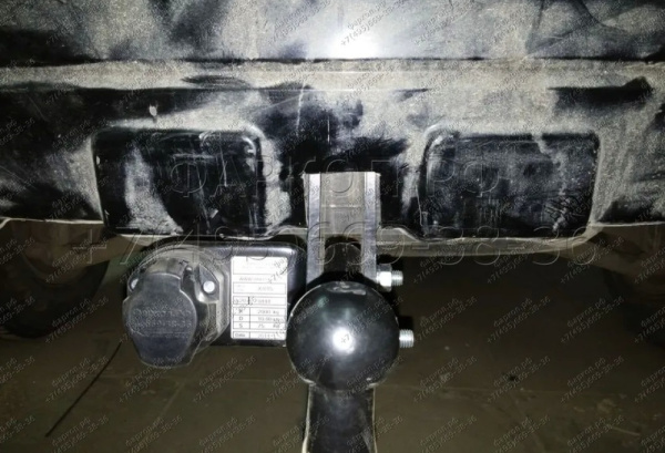 фото Фаркоп Imiola для Mazda Tribute 2004-2007 (кроме Тайвань, кроме Hybrid)