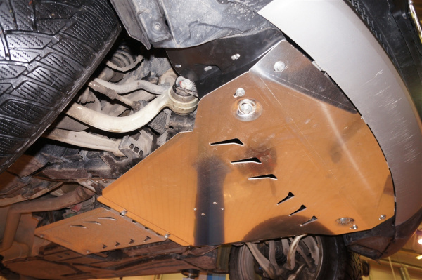 Фото Алюминиевая защита картера и КПП (2 части) на штатный пыльник BMW X5 (E70) (2011 по наст.)