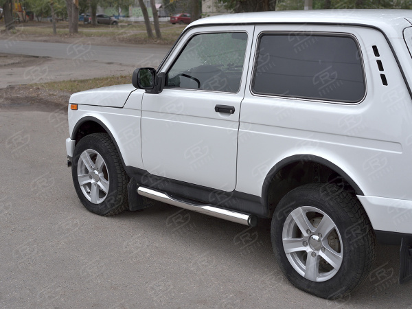 Фото Пороги труба d76 с накладкой (вариант 2) 3дв. LADA 4x4 URBAN 2014-
