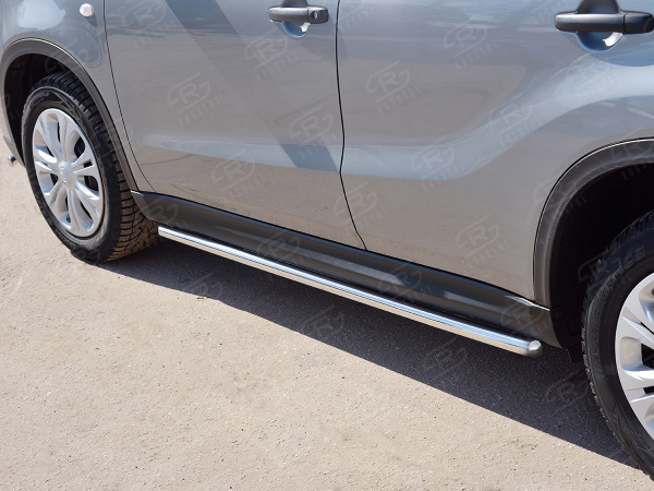 Фото Пороги труба d42 (вариант 3) SUZUKI VITARA 2015-