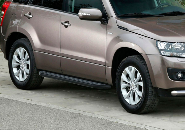 Фото Пороги алюминиевые Rival "Premium-Black" для Suzuki Grand Vitara, 5D 2005-2008-2012-2016