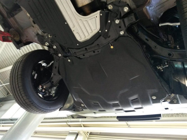 Фото Композитная защита картера двигателя и кпп Honda (Хонда) CR-V; V-2,4 (2015-)