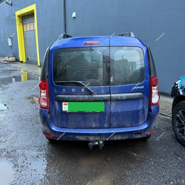 фото Фаркоп BERG для Lada Largus I (2012-) "включая версию Cross"