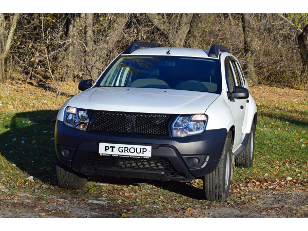 Фото Решетка радиатора (ABS) RENAULT Duster 2012-