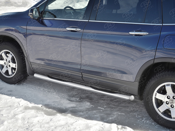 Фото Пороги труба d76 с накладкой (вариант 3) HONDA PILOT 2016-