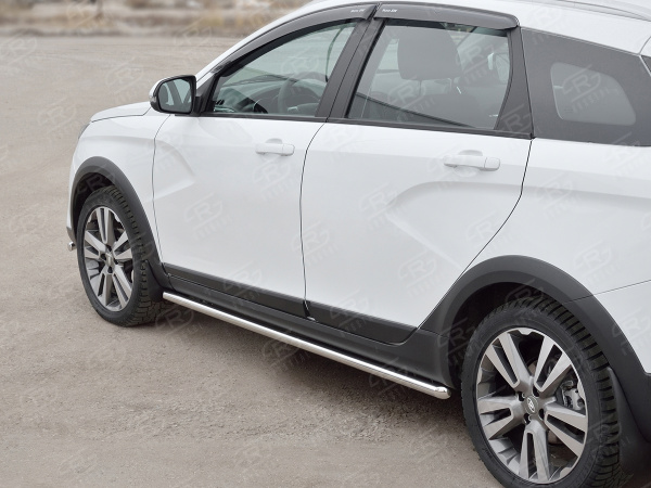 Фото Пороги труба d42 (вариант 1) LADA VESTA SW CROSS 2017-
