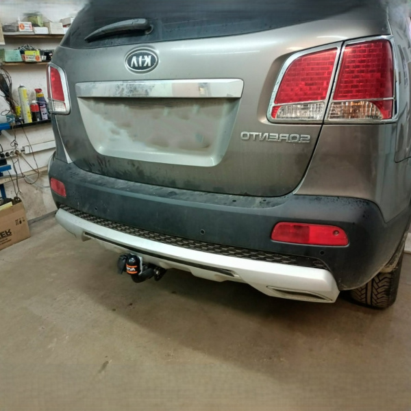 фото Фаркоп AvtoS для KIA Sorento (2009-2012)