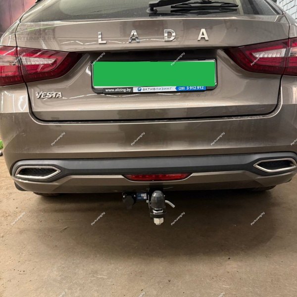 фото Фаркоп BERG для Lada Vesta NG «седан» I «рестайлинг» (2023-) "быстросъемный под квадрат"