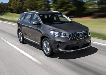 Пороги алюминиевые Rival "Black" для Kia Sorento Prime 2018-