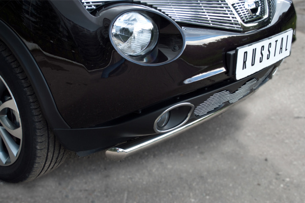 Фото Защита переднего бампера d63 (дуга) NISSAN Juke 4х4 2010-2014