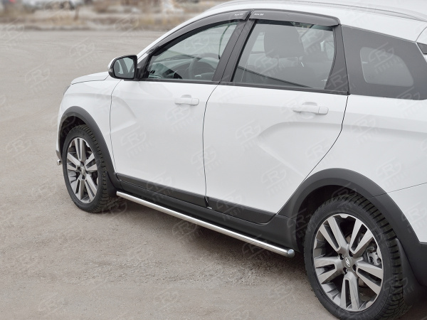 Фото Пороги труба d42 (вариант 3) LADA VESTA SW CROSS 2017-