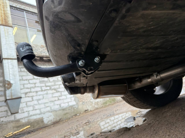 фото Фаркоп IMIOLA для Jeep Grand Cherokee IV «WK2 рестайлинг» (2013-2022)