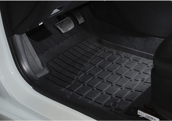 Коврики салона литьевые Rival для Hyundai Solaris седан, хэтчбек 2010-2017/Kia Rio седан, хэтчбек 2011-2017, резина, с крепежом, с перемычкой, 5 шт., 62305001