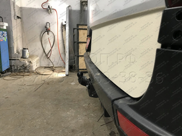 фото Фаркоп AvtoS для MERCEDES Sprinter (одинарные колёса, без ступеньки)  база 3.250-4.325 м. 2006-2019