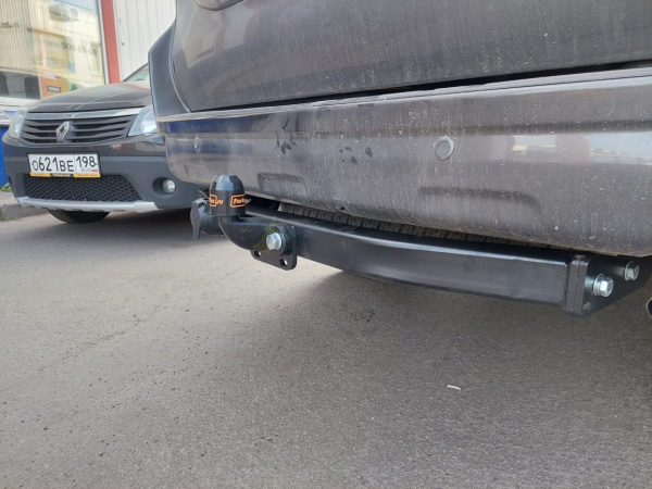 фото Фаркоп Bosal - Oris - Weso для Toyota 4Runner IV (2003-2009), усиленный