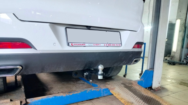 Фаркоп BERG для Exeed LX I «рестайлинг» (2021-) «быстросъемный под квадрат»