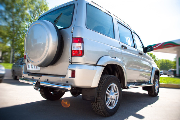Фото Защита заднего бампера d76 (дуга) UAZ Patriot 2005-2013