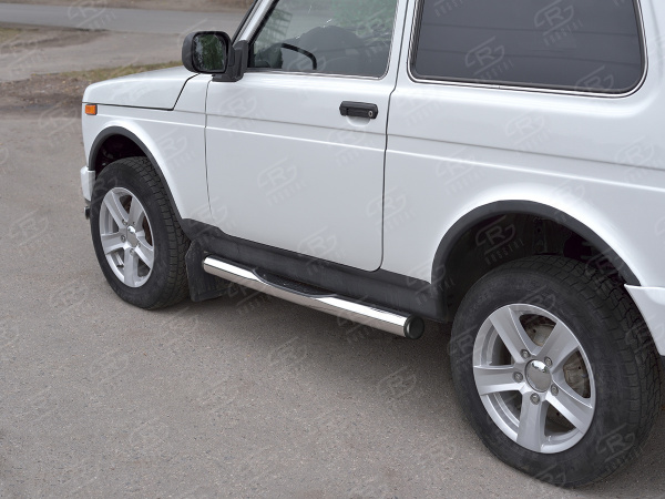 Фото Пороги труба d76 с накладкой (вариант 2) 3дв. LADA 4x4 URBAN 2014-