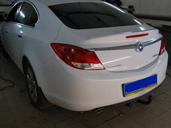 фото Фаркоп Imiola для Opel Insignia седан/хетчбек/универсал 2008-