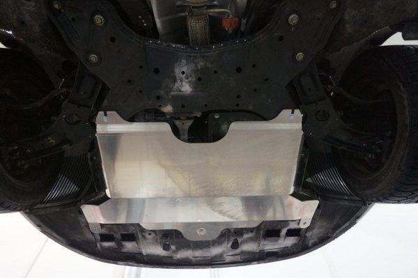 Фото Защита картера двигателя и кпп Hyundai I30 (2015-)