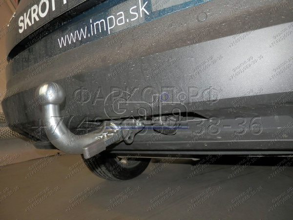 фото Фаркоп Galia с оцинкованным шаром для Skoda Kodiaq 2WD, 4WD 2017-, съемный, подрезка бампера, нагрузка 2600 кг