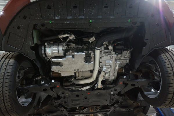 Фото Защита картера двигателя и кпп Volvo (Вольво) V40 Cross Country (2013-)