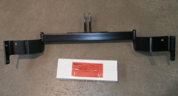 фото Фаркоп Bosal - Oris - Weso для KIA Ceed II хэтчбек (2012-2018)