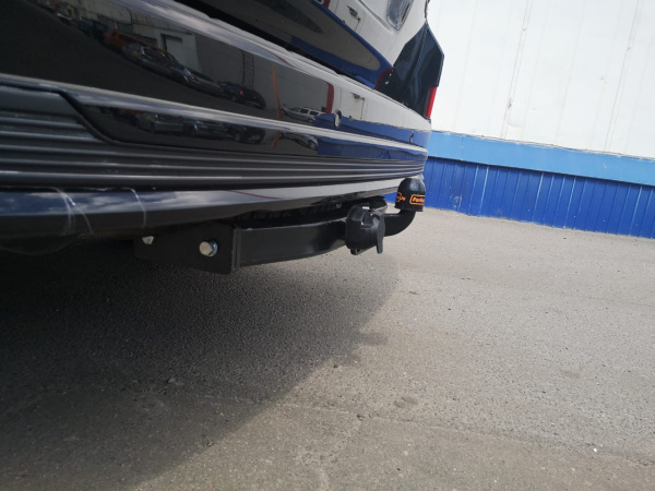 фото Фаркоп Bosal - Oris - Weso для Lexus LX III «2 рестайлинг» (2015-2022)