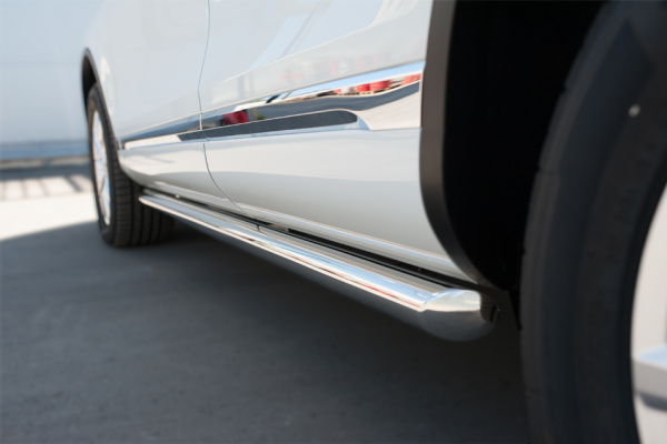 Фото Пороги труба d63 (вариант 1) VOLKSWAGEN Touareg 2014-