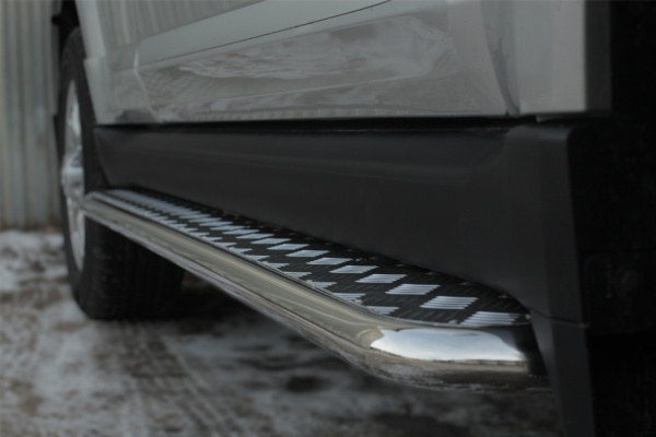 Фото Пороги труба d42 с листом(лист алюм., проф. нерж)(Вариант 1) GREAT WALL Hover H3 2014-