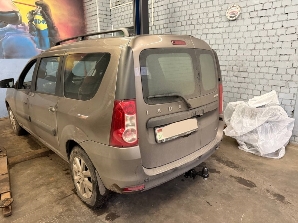 фото Фаркоп BERG для Lada Largus I (2012-) "быстросъемный под квадрат"