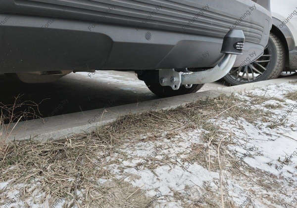 фото Фаркоп Galia для Peugeot 5008 2017-