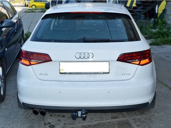 Фаркоп Imiola для Audi A3 хетчбек 3/5 дверей (2012-по наст.)