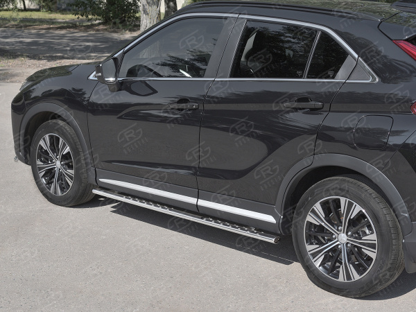 Фото Пороги труба 75х42 овал с проступью MITSUBISHI ECLIPSE CROSS 2018-