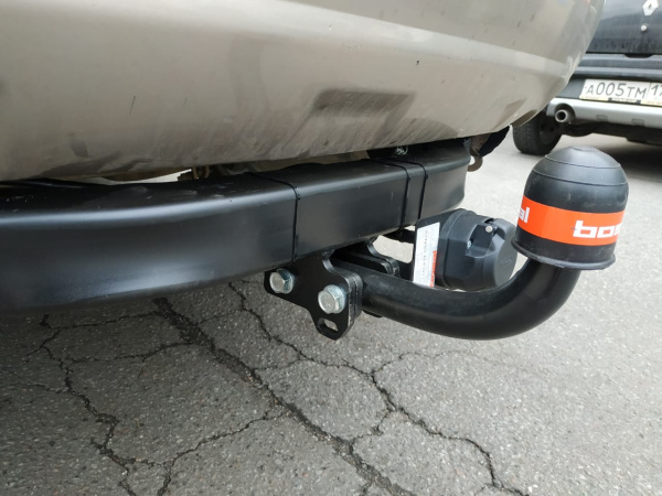 фото Фаркоп Bosal - Oris - Weso для Toyota Highlander I (2001-2007)