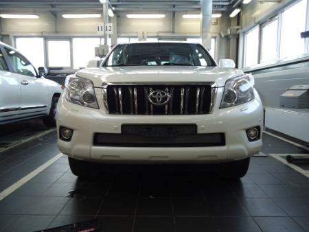 Защита радиатора Toyota LC Prado 150 2009-2014 chrome