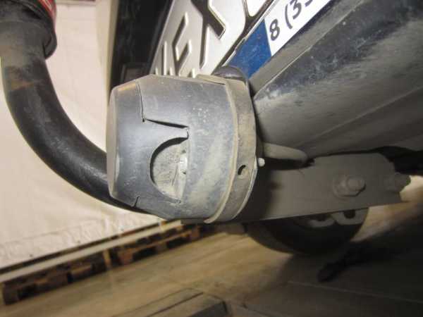 фото Фаркоп Bosal - Oris - Weso для Peugeot 307 (2001-2009), хэтчбек