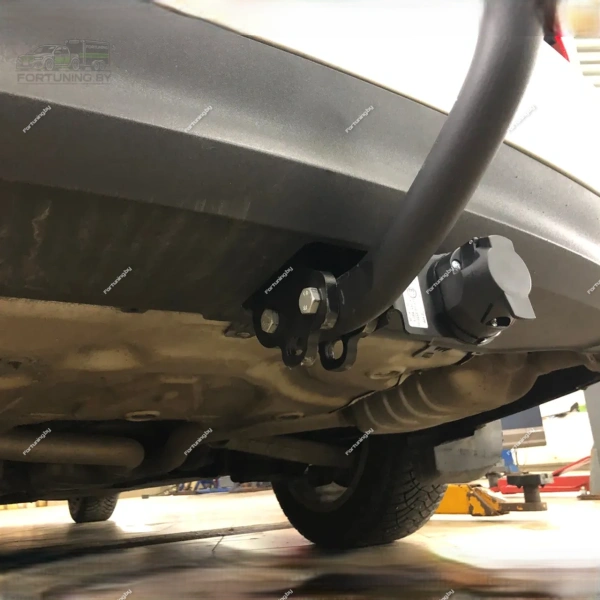 Фаркоп Steinhof (Польша) для Audi A7 I «4G» (2010-2018)