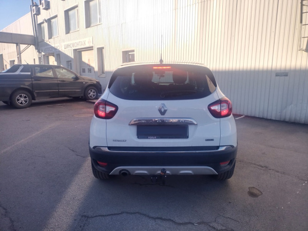 фото Фаркоп BERG для Renault Kaptur I (2016-2022)