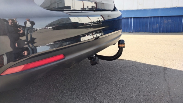 фото Фаркоп Bosal - Oris - Weso для KIA Cerato III седан (2013-2019)