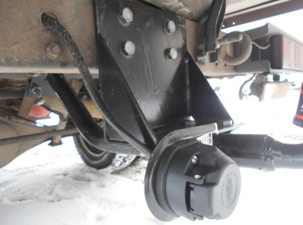 Фото фаркопа для Фаркоп Avtos GAZ Next (2013-) (A22R22 бортовая)