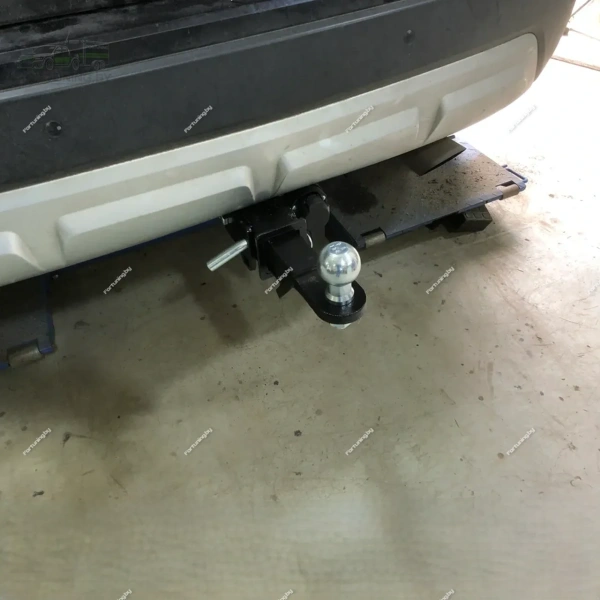 фото Фаркоп Leader Plus (Россия) «быстросъемный» для Skoda Yeti I «рестайлинг» (2013-2018)